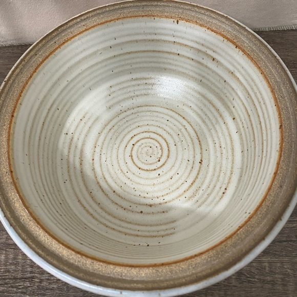 Vintage Pringle Pottery Casserole Dish with Lid - Picture 5 of 11